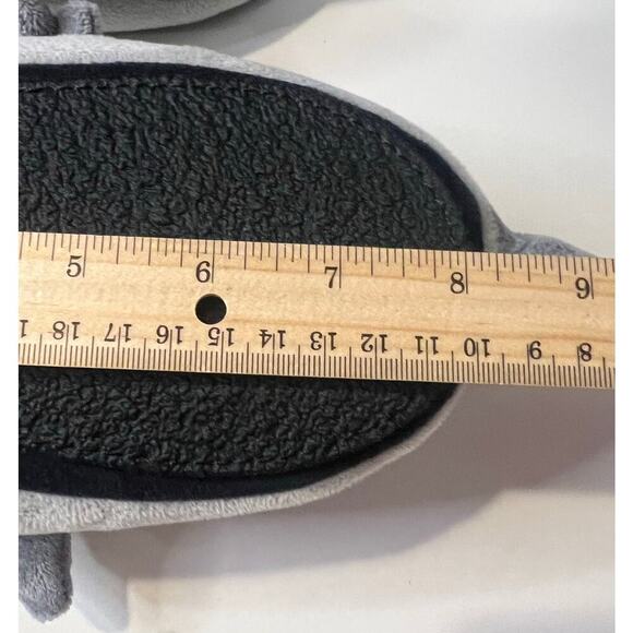 EUC Crewcuts Shark Slippers - Picture 5 of 5